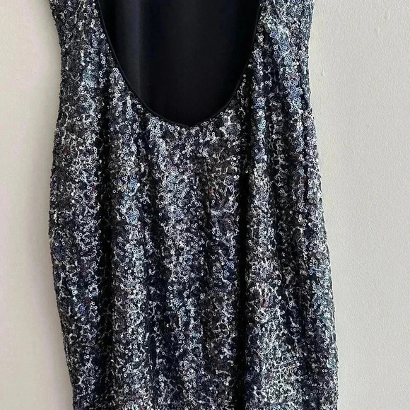 Dress The Population Gabriella Mini Dress, Sequined Open Back Dress, Large - Picture 15 of 16